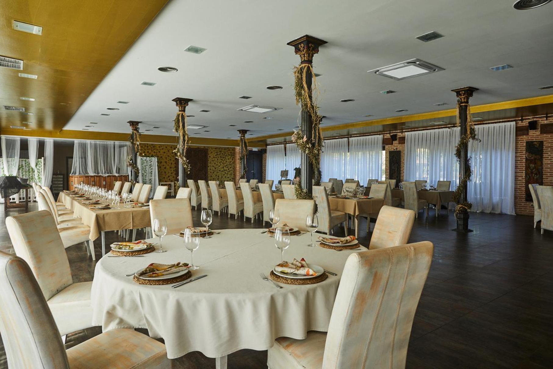 Hotel El Mirlo Blanco Candeleda Zewnętrze zdjęcie
